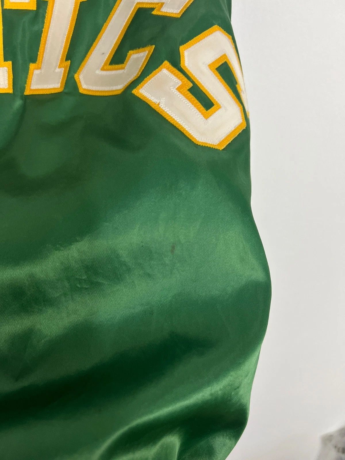 Chalk Line Vintage Chalk Line Boston Celtics NBA Green Bomber Jacket Size US L / EU 52-54 / 3 - 8 Thumbnail