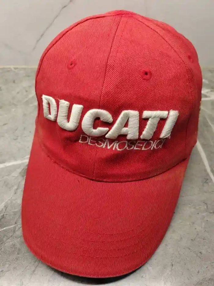 Ducati Vintage Ducati Cap Hat Size ONE SIZE - 1 Thumbnail