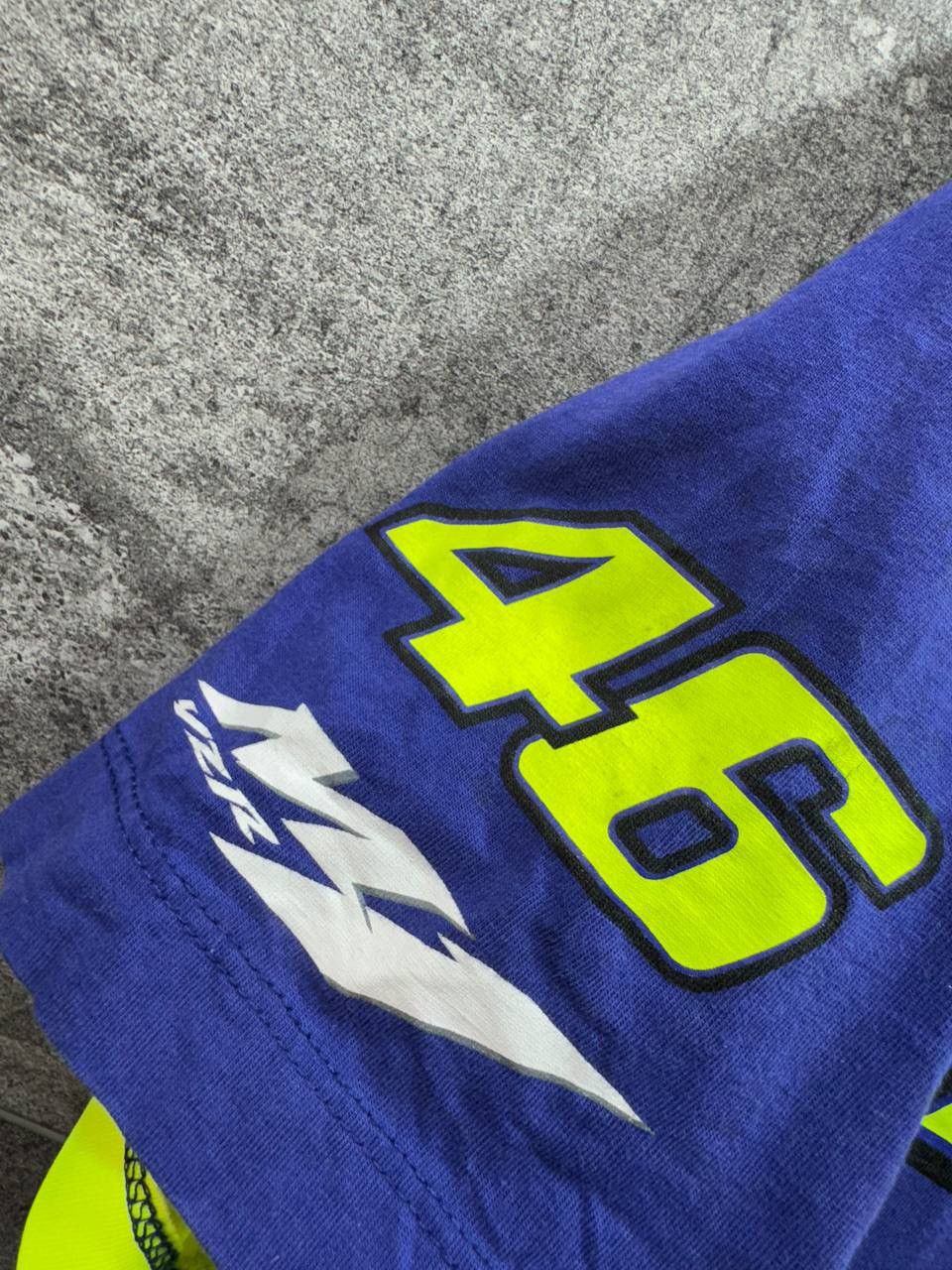Yamaha YAMAHA #46 ROSSI FACTORY RACING VR 46 M1 VZR SHIRT JERSEY Size US S / EU 44-46 / 1 - 2 Thumbnail