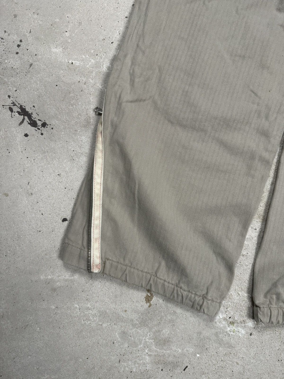 Dolce & Gabbana 2003 Dolce & Gabbana Baggy Loose Cargo Pants Studs Patched Size US 34 / EU 50 - 15 Thumbnail