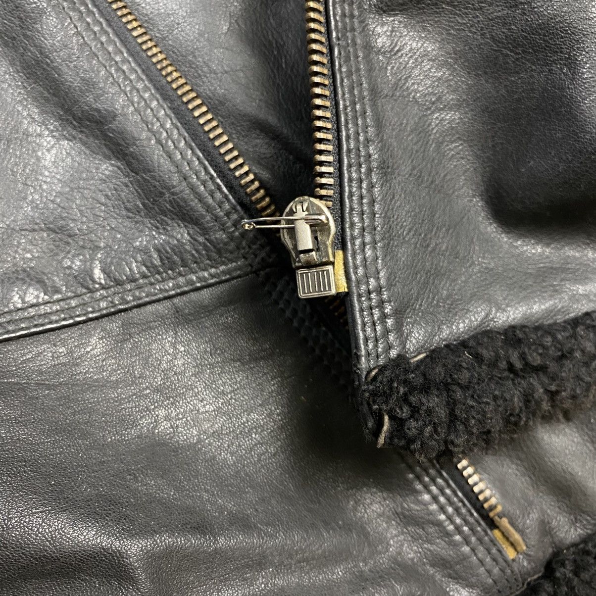 Emporio Armani Vintage runway leather armani bikers leather jacket Size US S / EU 44-46 / 1 - 15 Thumbnail