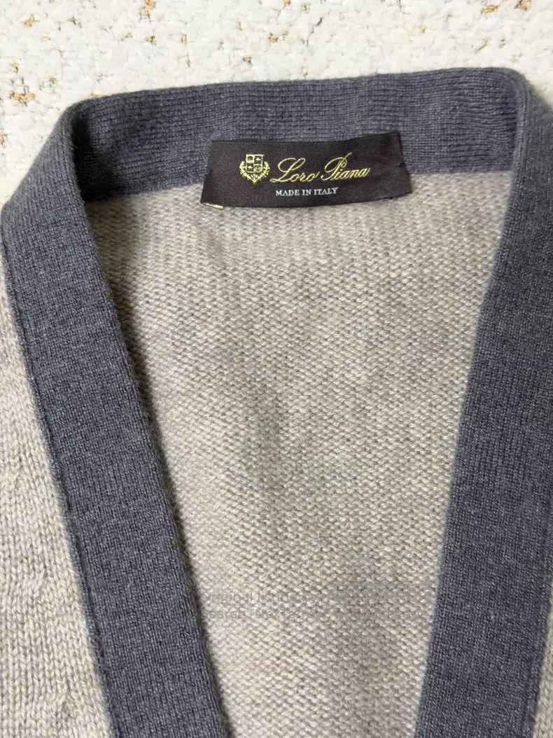 Loro Piana Loro Piana Cardigan Virgin Wool Size US M / EU 48-50 / 2 - 2 Thumbnail