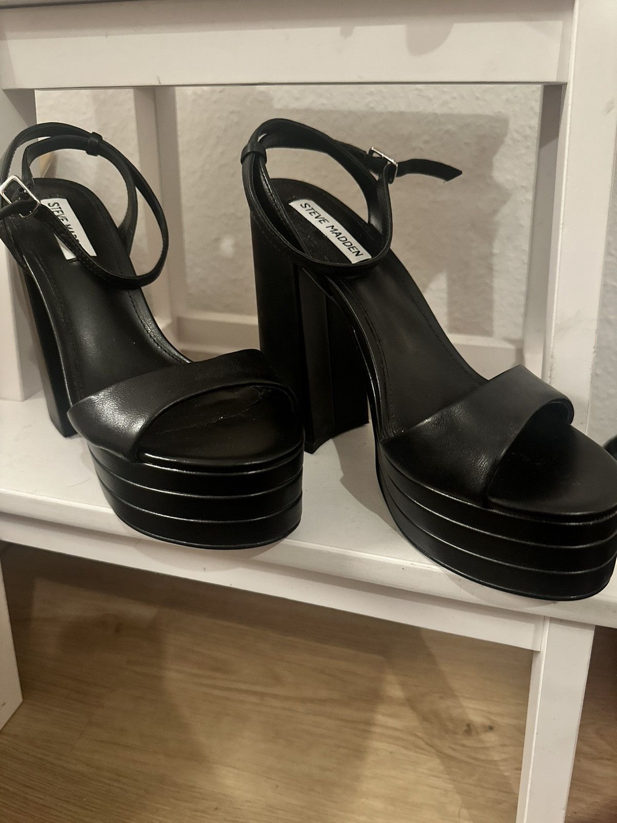 Steve Madden Steve Madden Heels Size US 8 / IT 38 - 2 Thumbnail