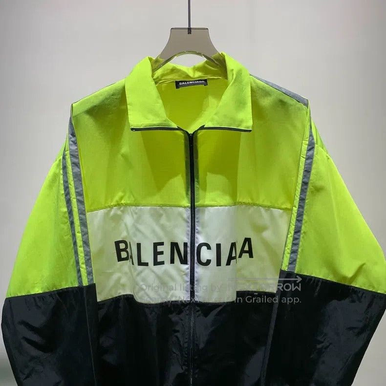 Balenciaga Balenciaga size 37 Fluorescent Yellow Patchwork Windbreake Size US S / EU 44-46 / 1 - 3 Thumbnail
