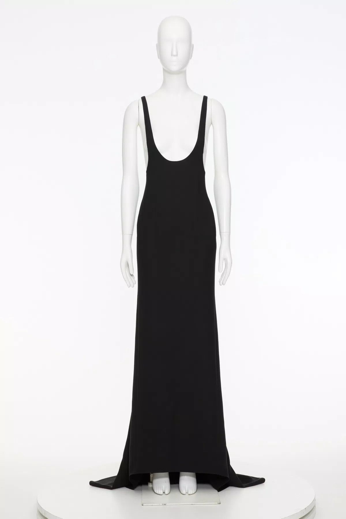 Valentino o1s1wg110625 U-Neck Sleeveless Long Dress in Black Size XS / US 0-2 / IT 36-38 - 1 Thumbnail