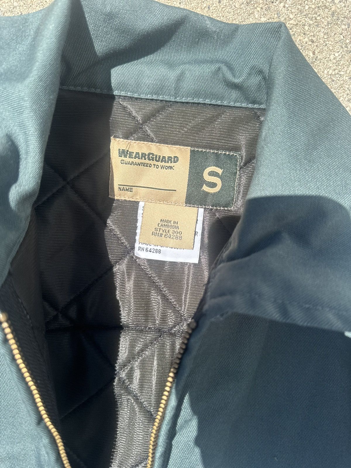 818 Tequila Delivery Jacket Small/ Medium KYLIE Jenner Kard