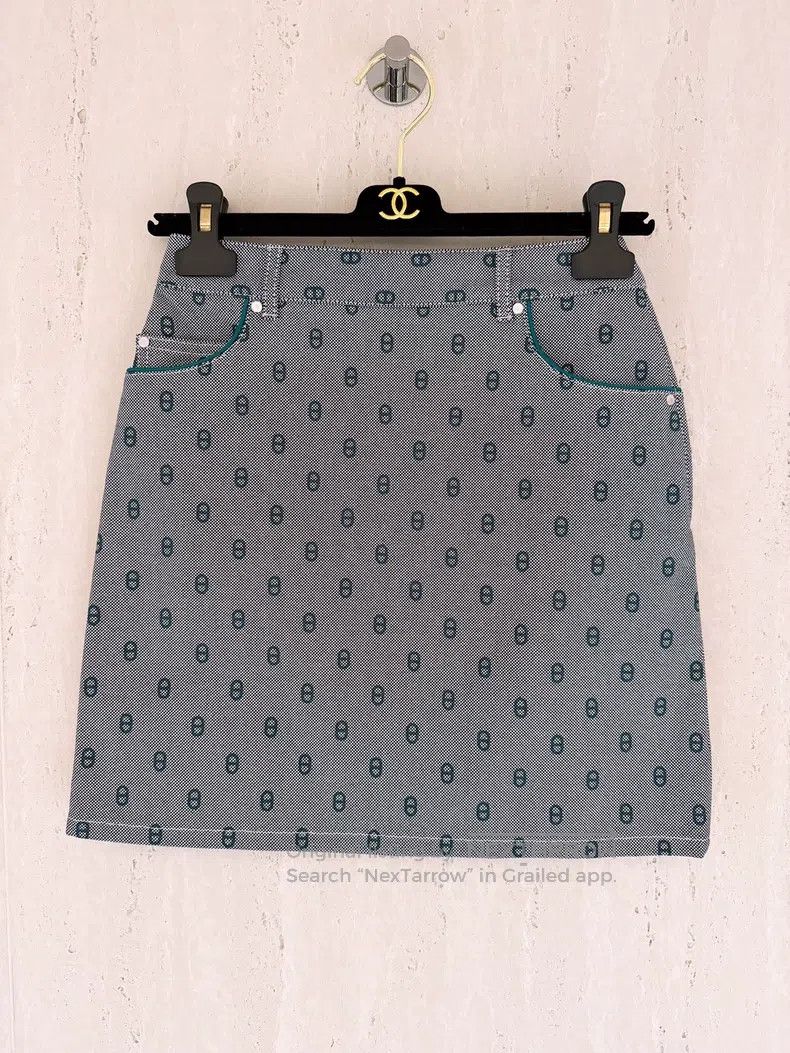 Hermes Hermes Grey-Green Pig Nose Button Skirt Size 42" / US 20 - 1 Thumbnail