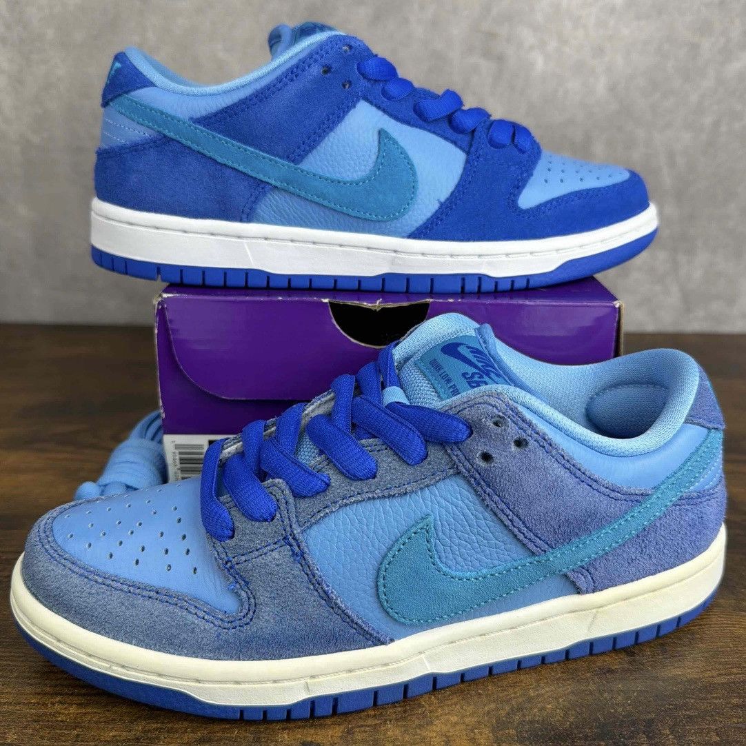 Nike NEW Nike SB Dunk Low Blue Raspberry Size 5 / 6.5W DM0807-400 Size US 5 / EU 37 - 2 Thumbnail
