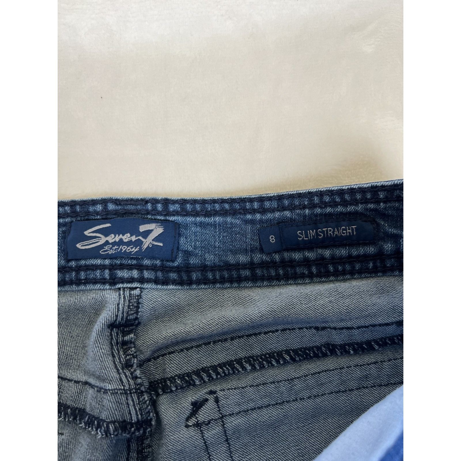 Seven 7 Seven7 Women Size 8 Medium Wash Mid Rise Slim Straight Cropp Size 30" / US 8 / IT 44 - 3 Thumbnail