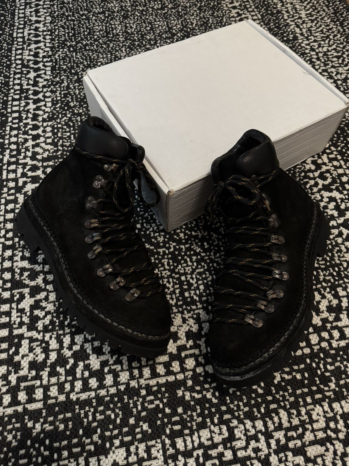 Guidi Guidi 2006V Groppone Reverse Horse Leather Hiking Boots