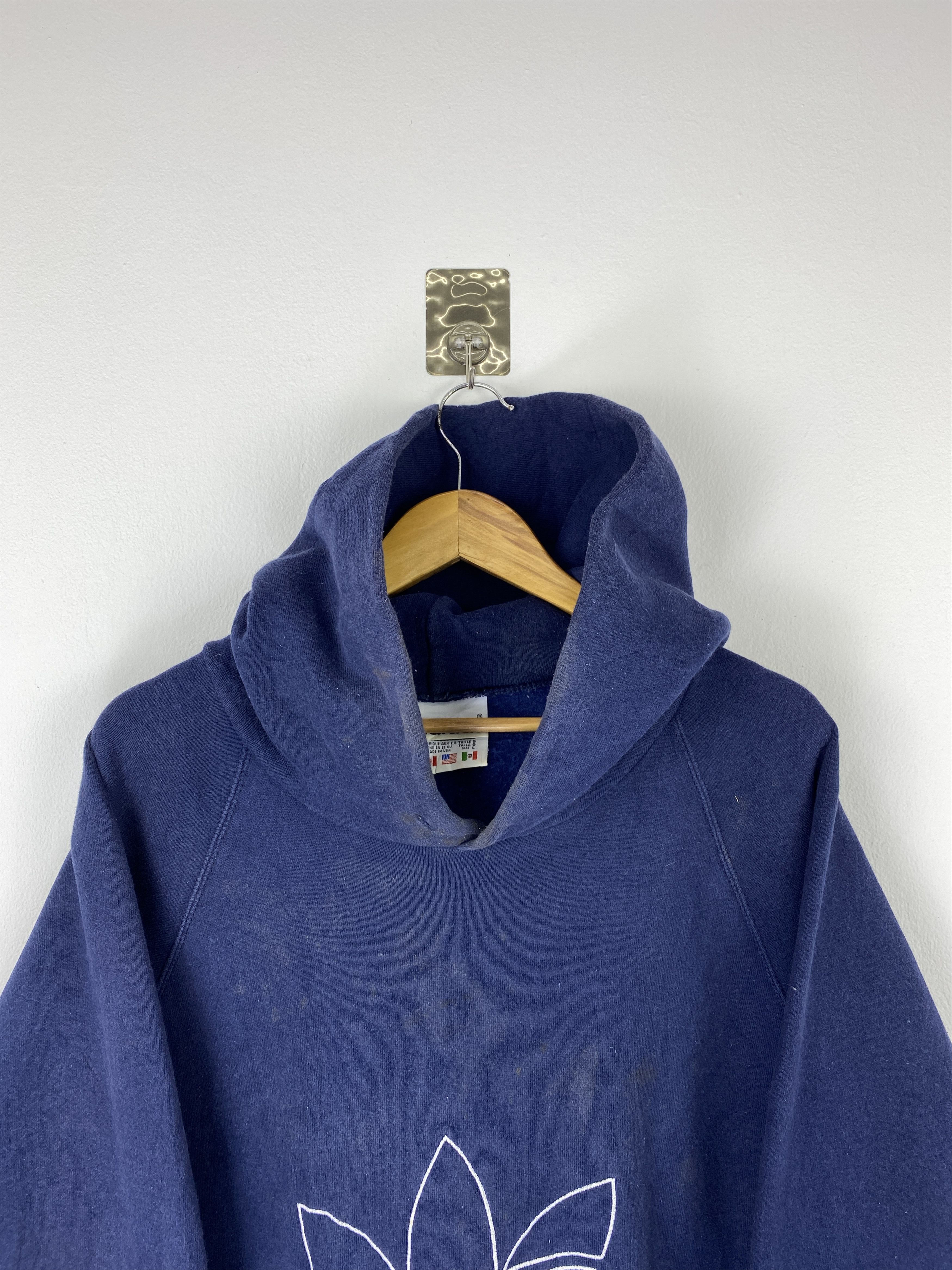 Adidas Vintage 90s Adidas Central Logo Pullover Hoodie SH0508 Size US L / EU 52-54 / 3 - 2 Thumbnail