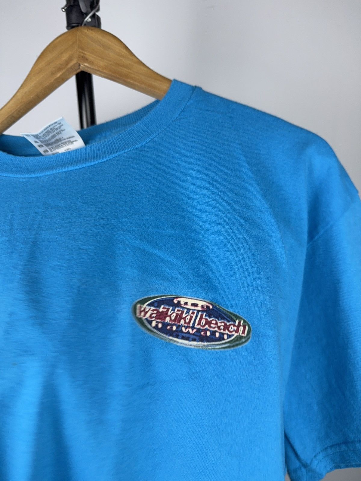 Vintage 1999 Waikiki Beach Hawaii Surf Graphic T-Shirt Tultex L Blue Size US L / EU 52-54 / 3 - 5 Thumbnail