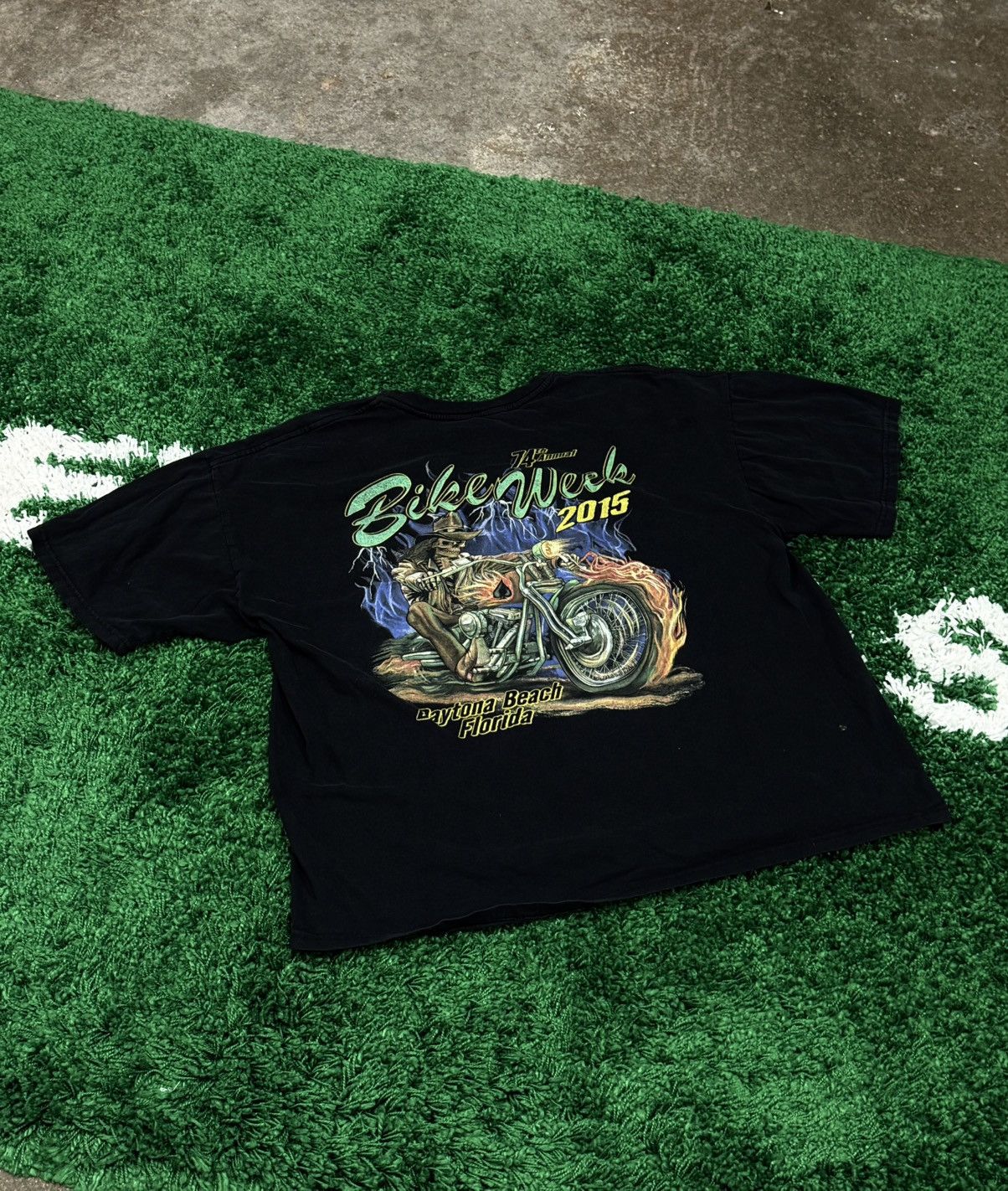 Vintage Vintage Distressed Bike Week Flaming Skeleton Flame Tee XL Size US XL / EU 56 / 4 - 1 Thumbnail