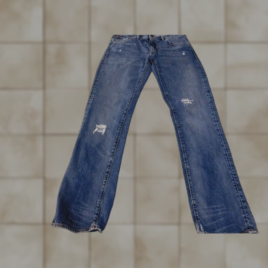 Banana Republic VINTAGE Banana Republic Jeans Mens 32x34 Distressed Straight Leg Denim Dominican Republic Blue 32 34 Jeans Mens Boys Girls Size US 32 / EU 48 - 1 Thumbnail