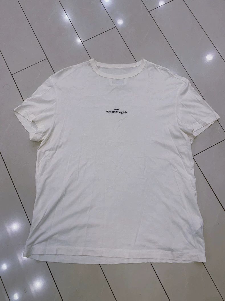 Maison Margiela Maison Margiela Reverse Logo Letter Classic Short Sleeve Size US M / EU 48-50 / 2 - 1 Thumbnail