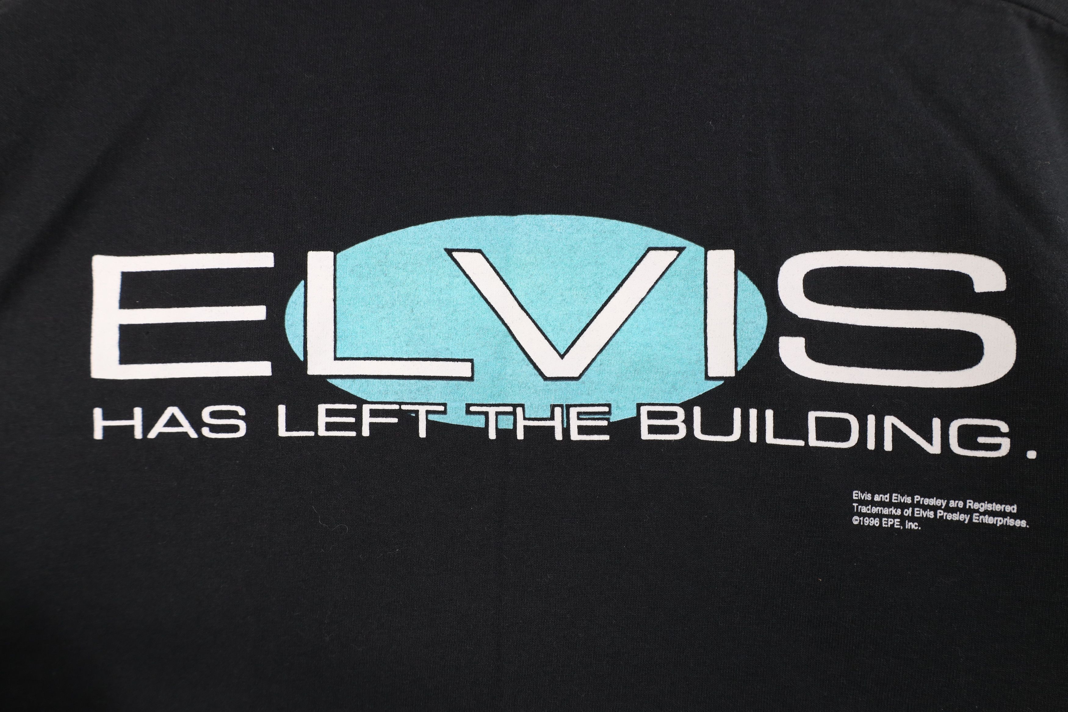Vintage Vintage 90s Elvis Presley In Concert Short Sleeve T-Shirt Size US L / EU 52-54 / 3 - 12 Thumbnail
