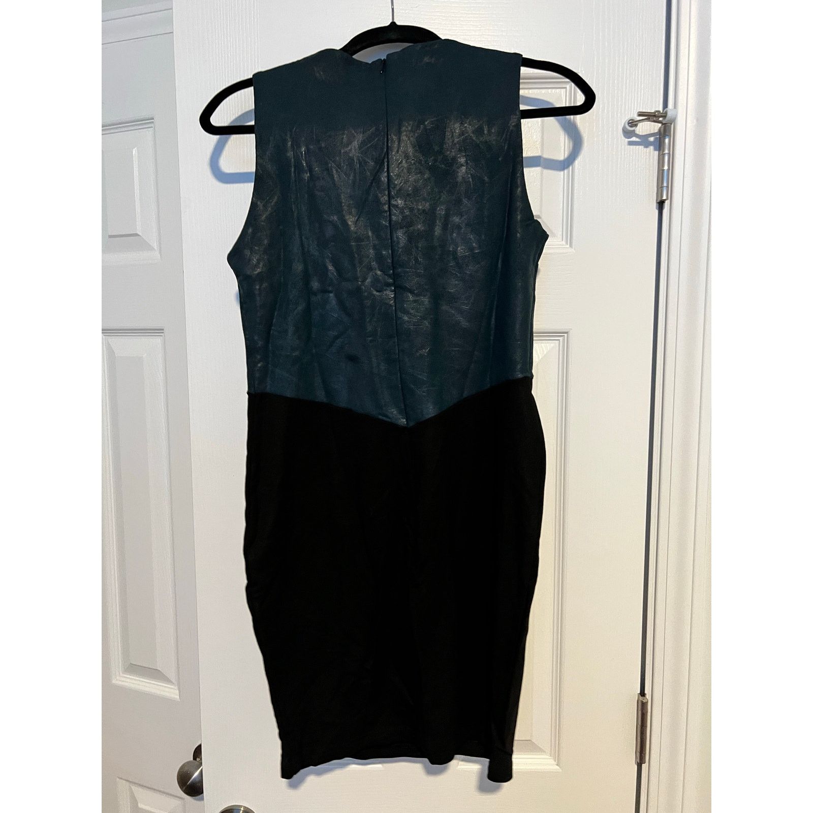 Krisa Krisa Bodycon Knee Length Sleeveless Dress NWT Medium Size M / US 6-8 / IT 42-44 - 5 Thumbnail