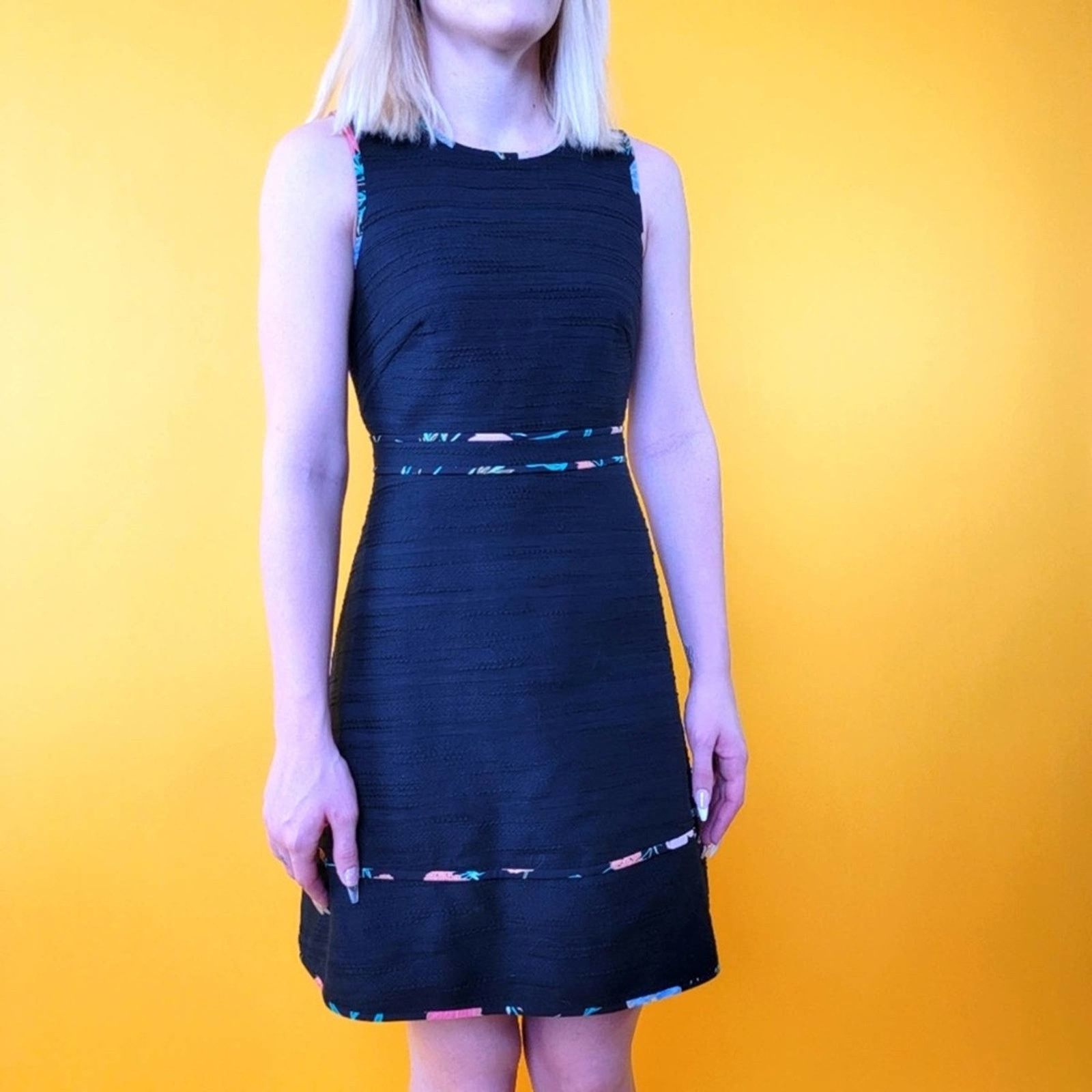 Kate Spade Kate Spade New York Blossom Trim Tweed Dress 0,2,4,6 Size M / US 6-8 / IT 42-44 - 8 Thumbnail