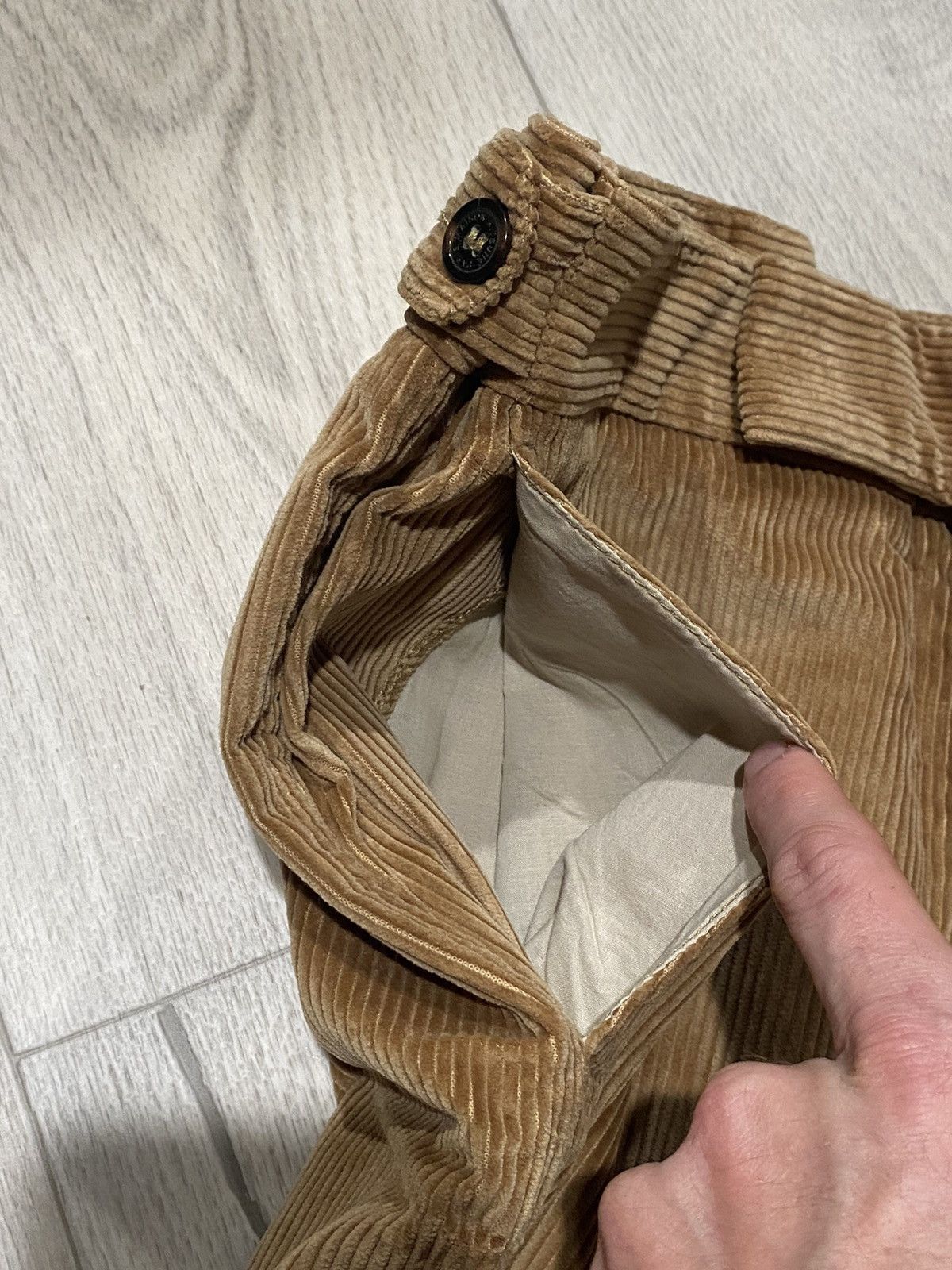 Maison Kitsune Maison Kitsuné Corduroy Pants Size US 29 - 8 Thumbnail