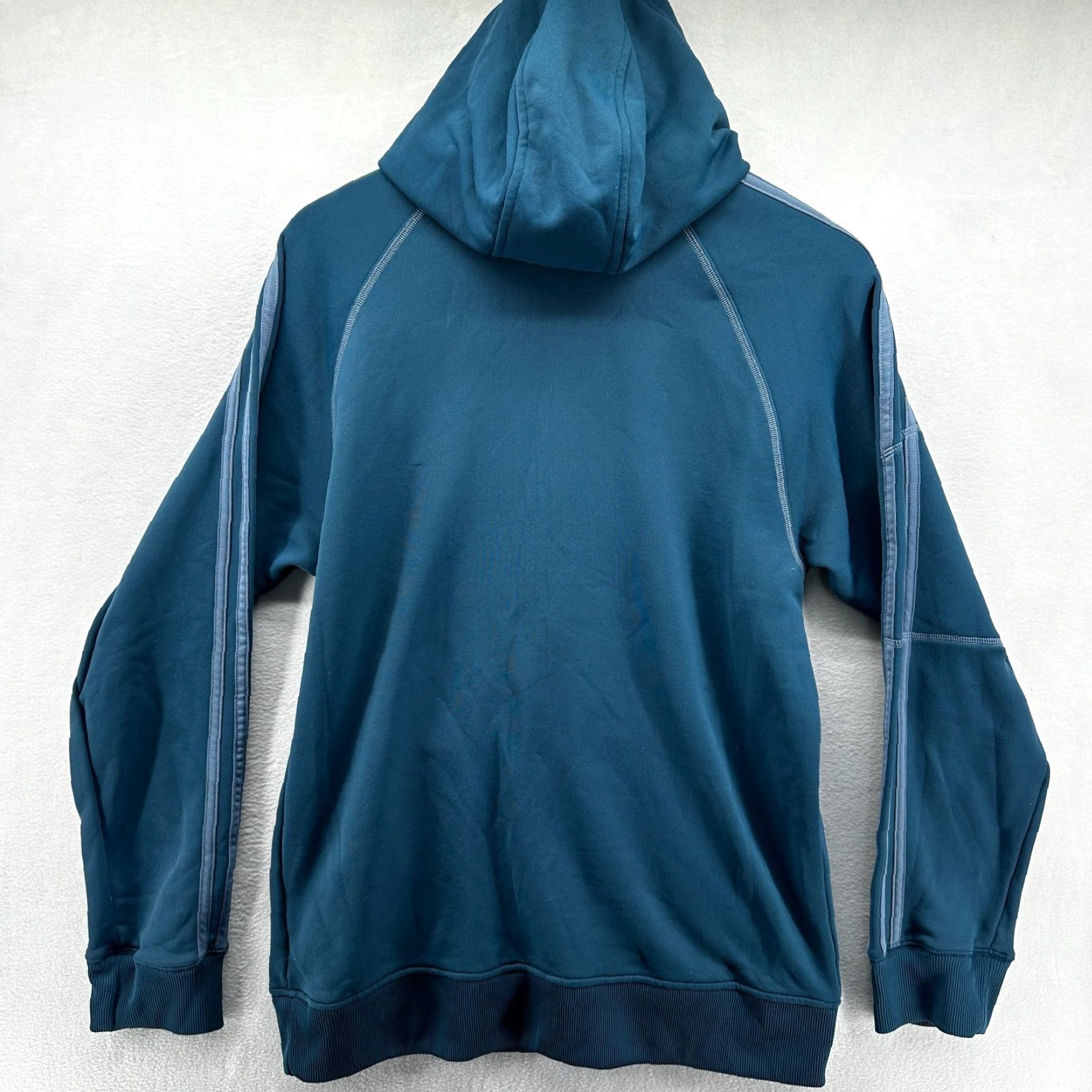Adidas Adidas Pullover Hoodie Blue Men's Medium Long Sleeve Front Pockets Size US M / EU 48-50 / 2 - 2 Thumbnail