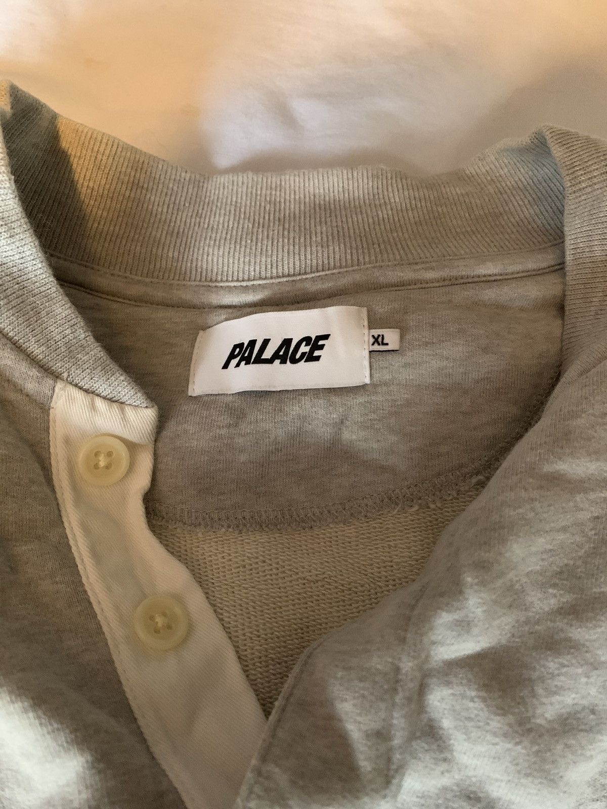 Palace Palace Buttoned Crewneck Size US XL / EU 56 / 4 - 3 Thumbnail