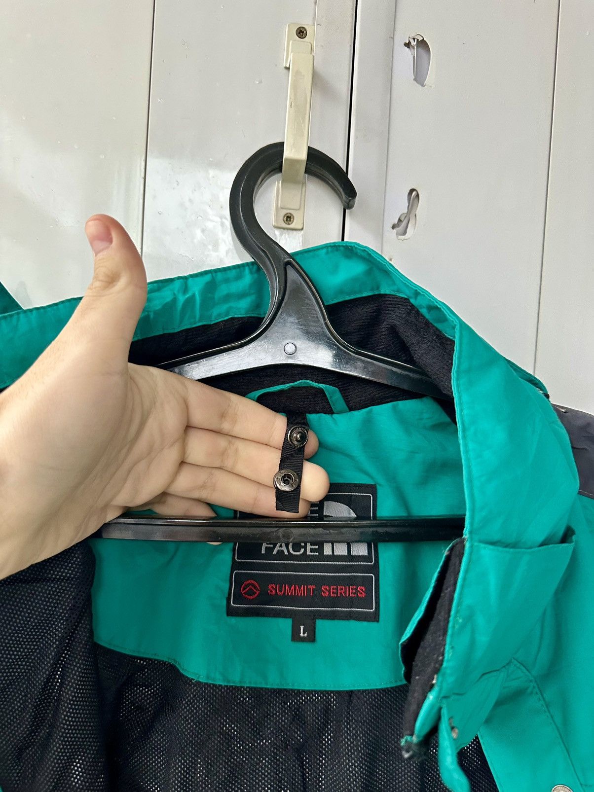 The North Face Vintage Summit Series Gore-tex The North Face Jacket Size US L / EU 52-54 / 3 - 18 Thumbnail