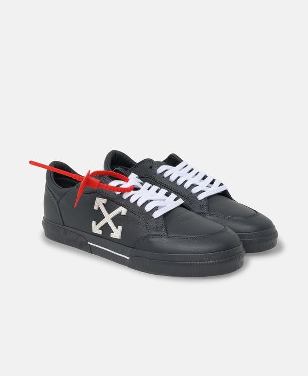 Off-White Sneakers Size US 11 / EU 44 - 1 Thumbnail