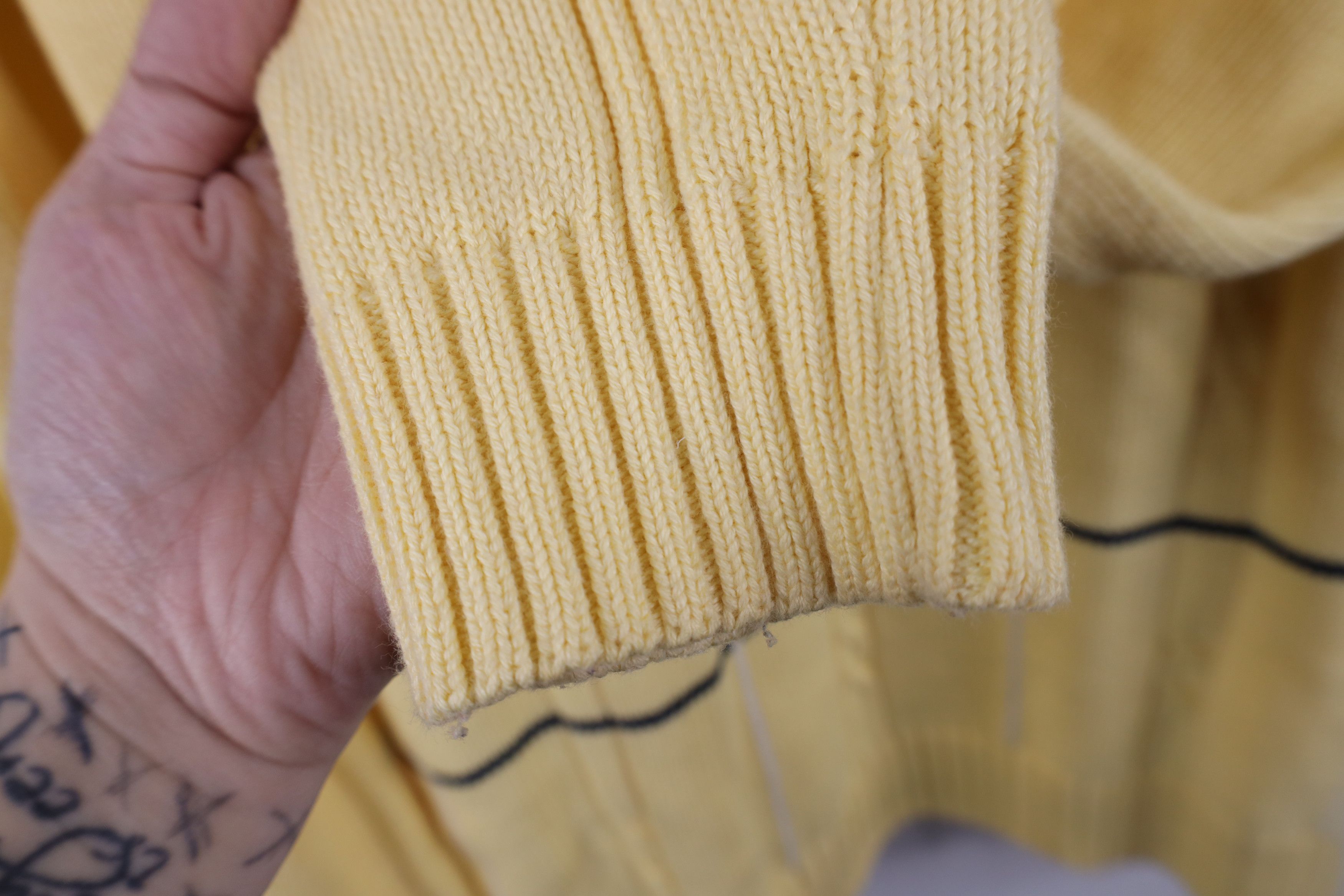 Vintage Vintage 90s Streetwear Ribbed Cable Knit Sweater Yellow Size US L / EU 52-54 / 3 - 5 Thumbnail