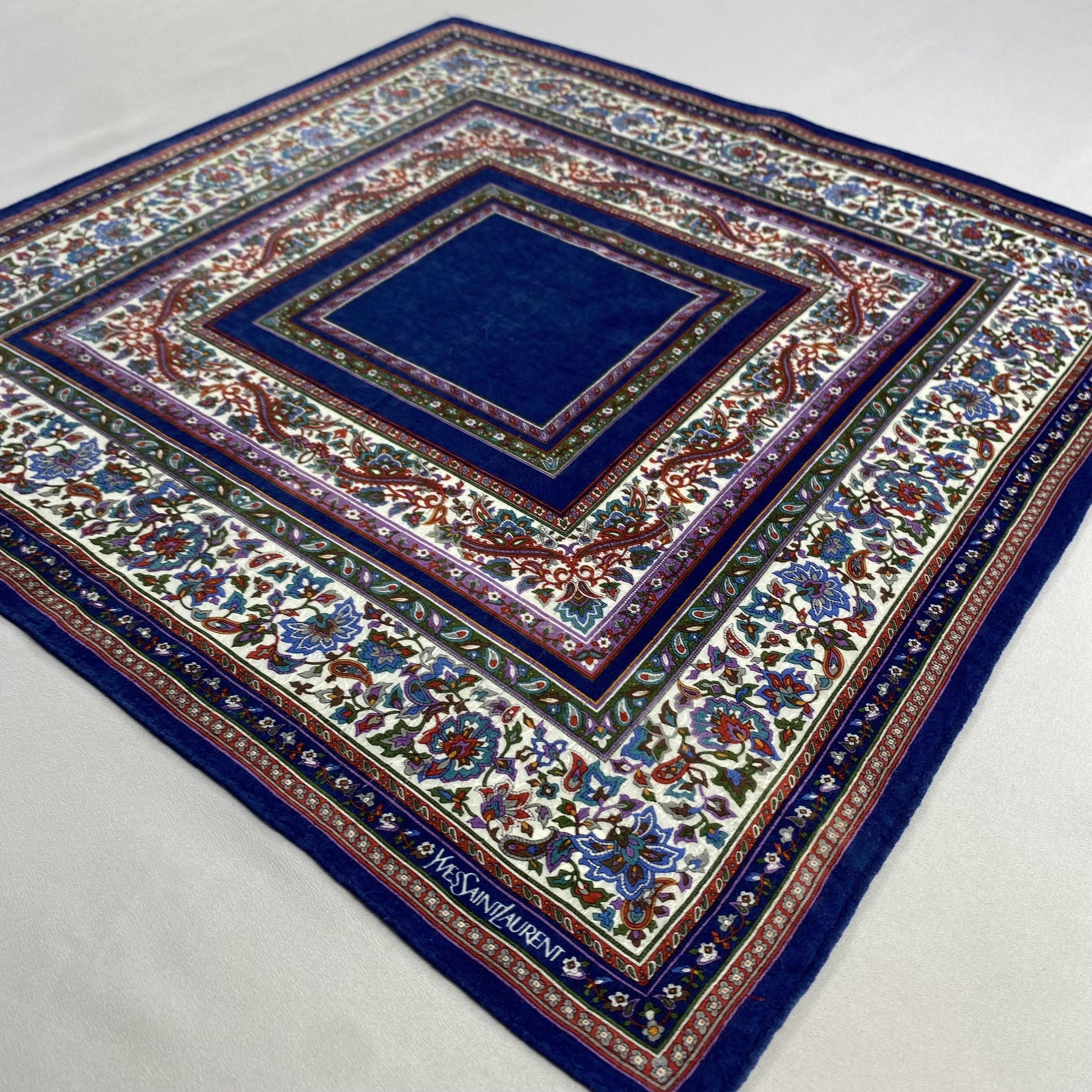 Vintage Yves Saint Laurent Handkerchief / Neckerchief / Bandana-P995 Size ONE SIZE - 2 Thumbnail