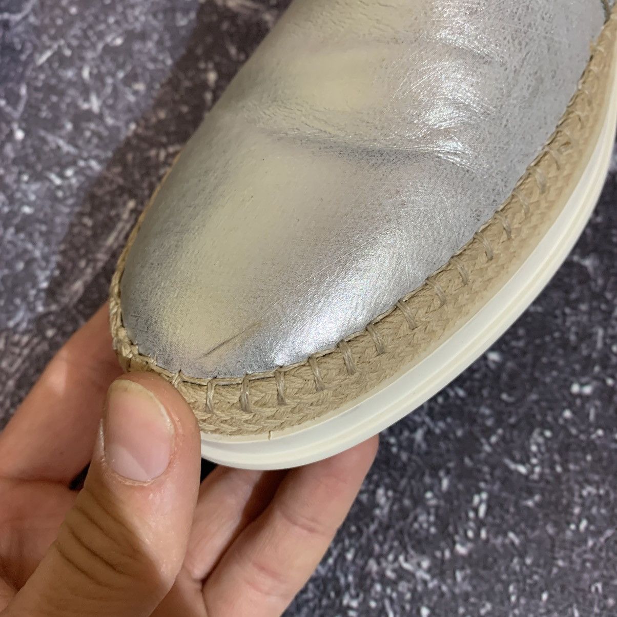 Tod's TOD’S Women’s Metallic Silver leather Loafers Size 41 Size US 11 / IT 41 - 6 Thumbnail