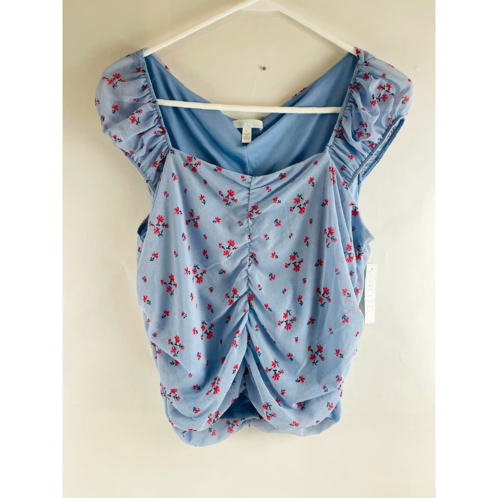 Vintage ABOUND Crop Top Women’s Size XL Blue Floral Puff Sleeve Ruched Square neck NWT Cropped Tank Size XL / US 12-14 / IT 48-50 - 2 Thumbnail