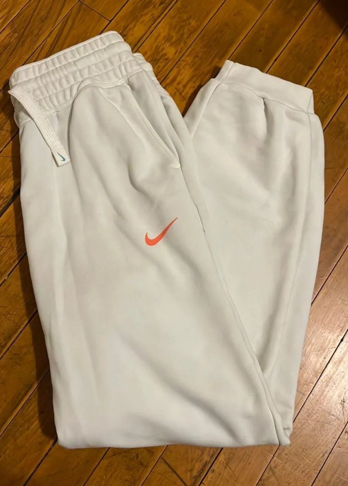 Nike High wasted nike joggers Size 26" / US 2 / IT 38 - 2 Thumbnail