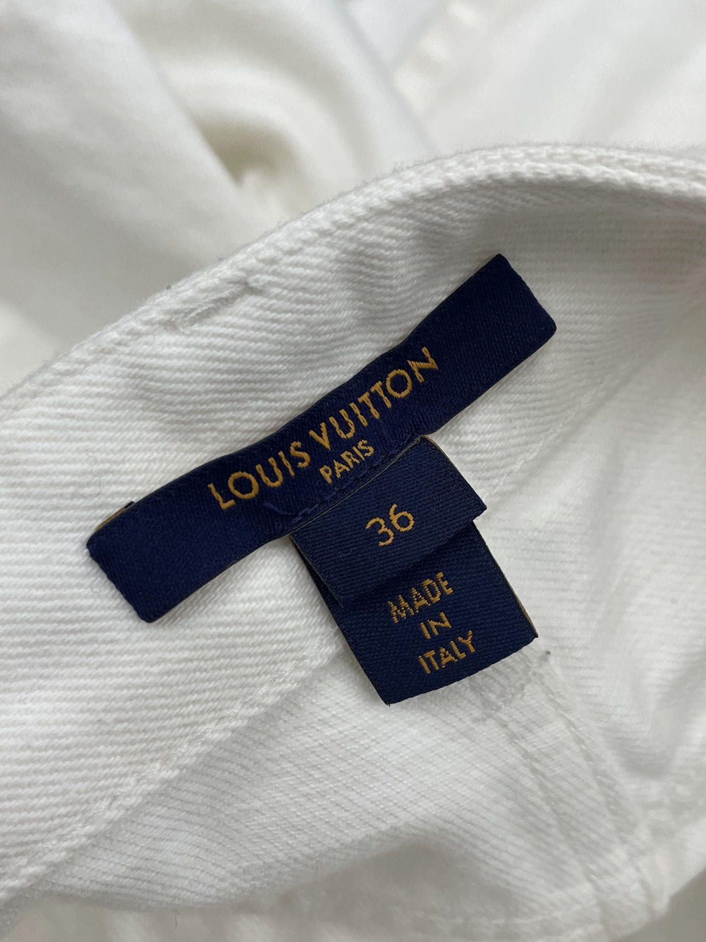 Louis Vuitton Louis Vuitton white colorblocked leather denim shorts 36 Size 26" / US 2 / IT 38 - 4 Thumbnail