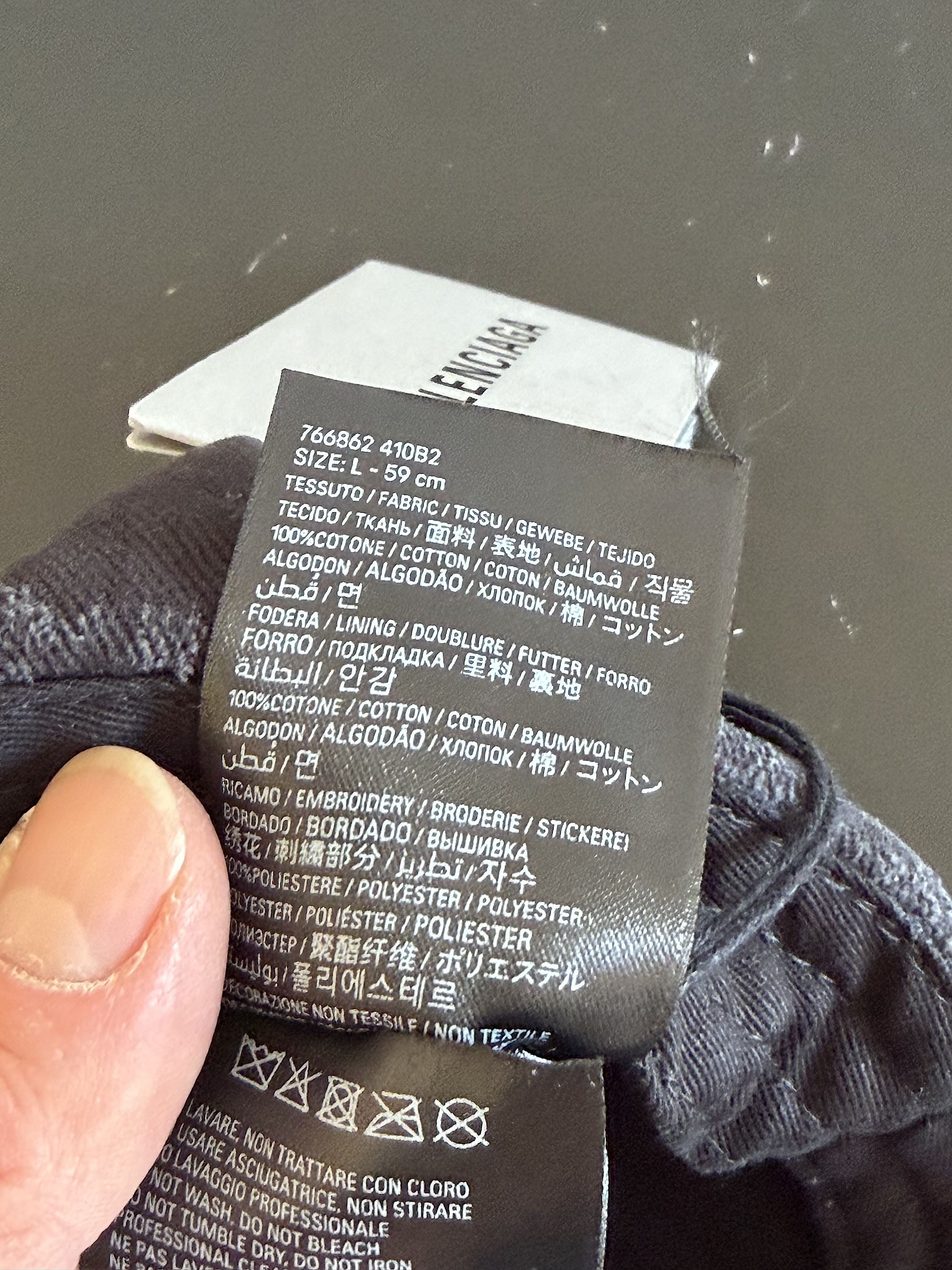 Balenciaga New Distressed Piercing Hardware Rainbow Logo Cap (L) 59 CM Size ONE SIZE - 10 Thumbnail