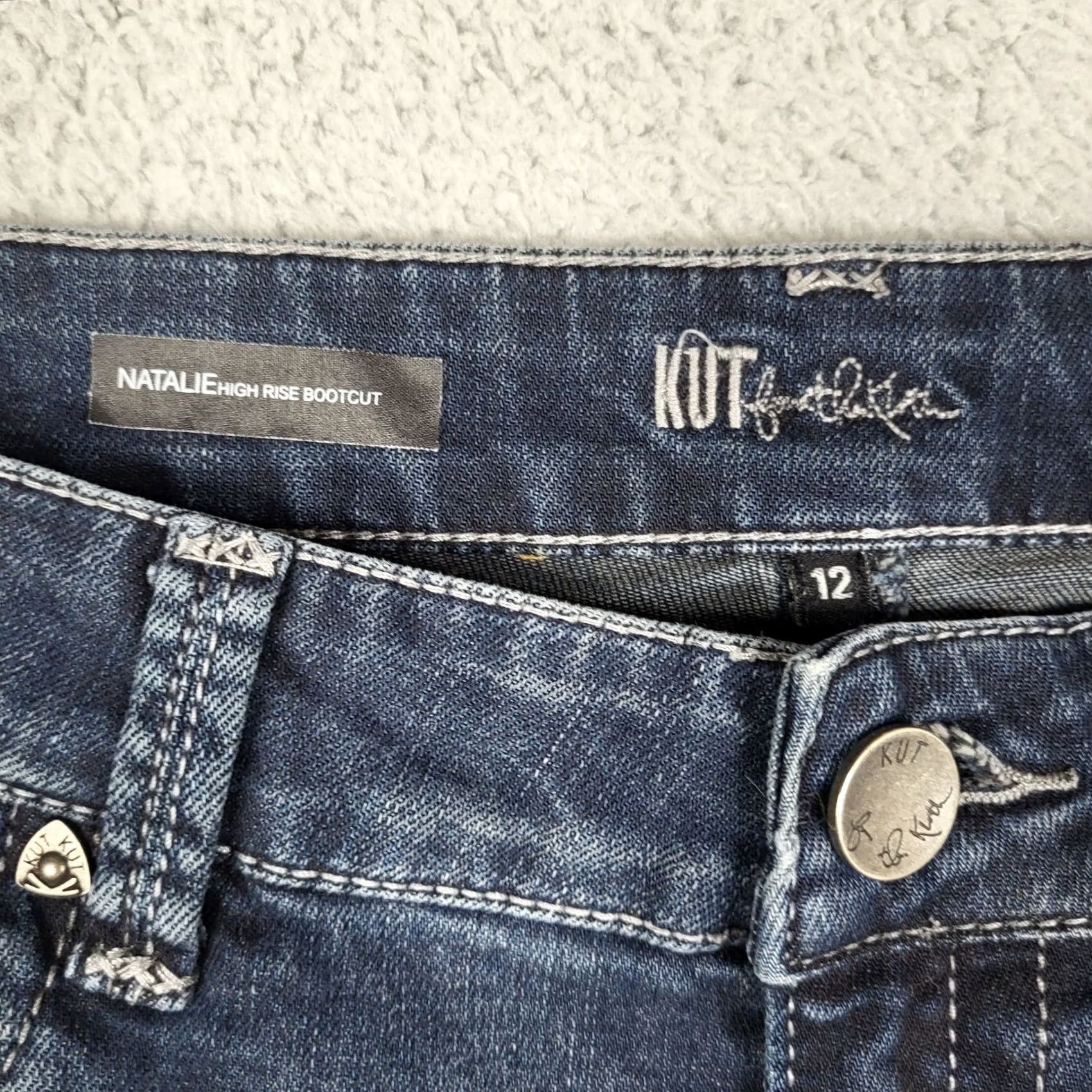 Vintage KUT from the Kloth Women's Bootcut Jeans 12 Denim Blue Mid Rise Casual Regular Cotton/spandex Size 34" / US 12 / IT 48 - 5 Thumbnail