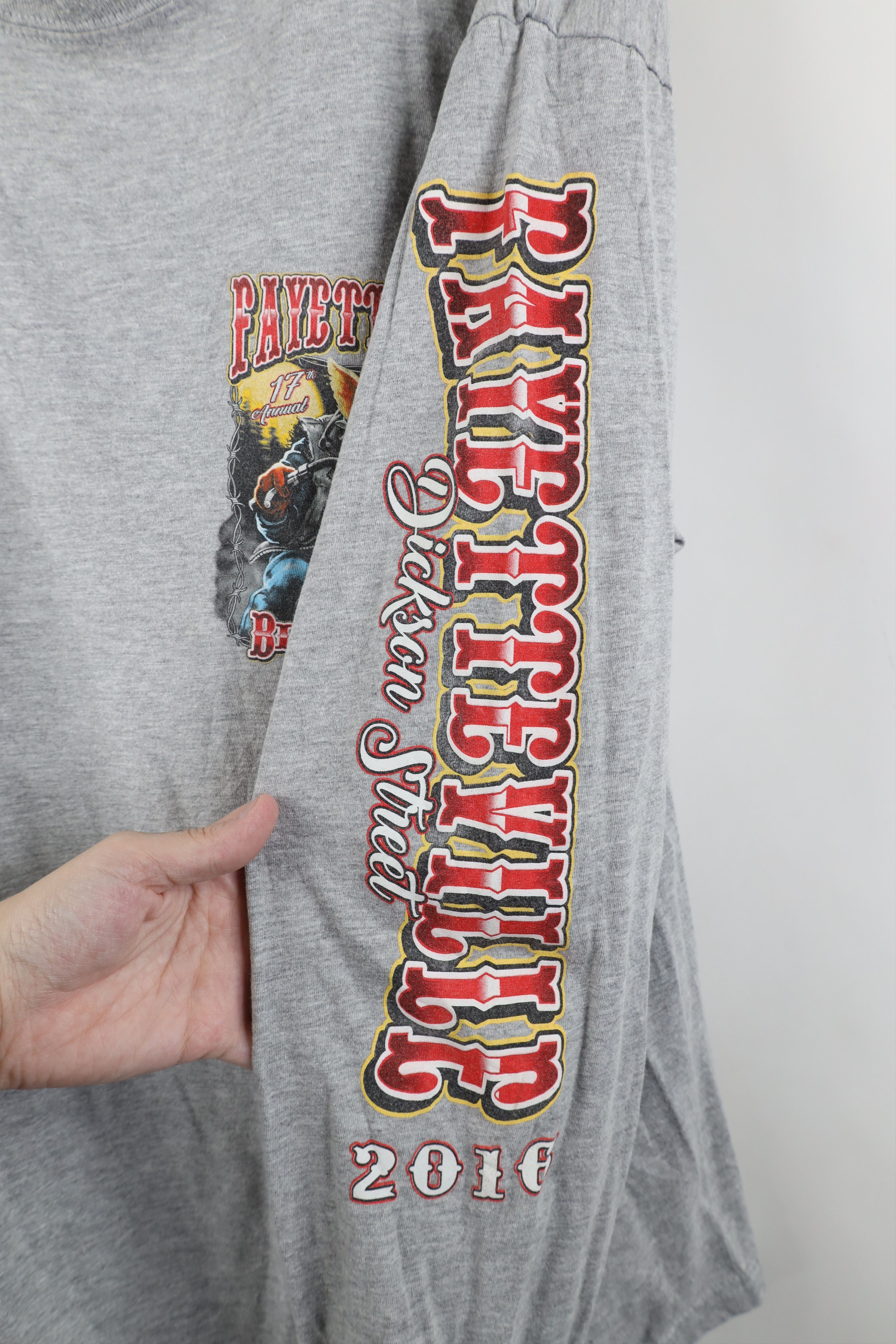 Vintage Vintage Y2K Fayetteville Bike Rally Long Sleeve T-Shirt Size US XL / EU 56 / 4 - 5 Thumbnail