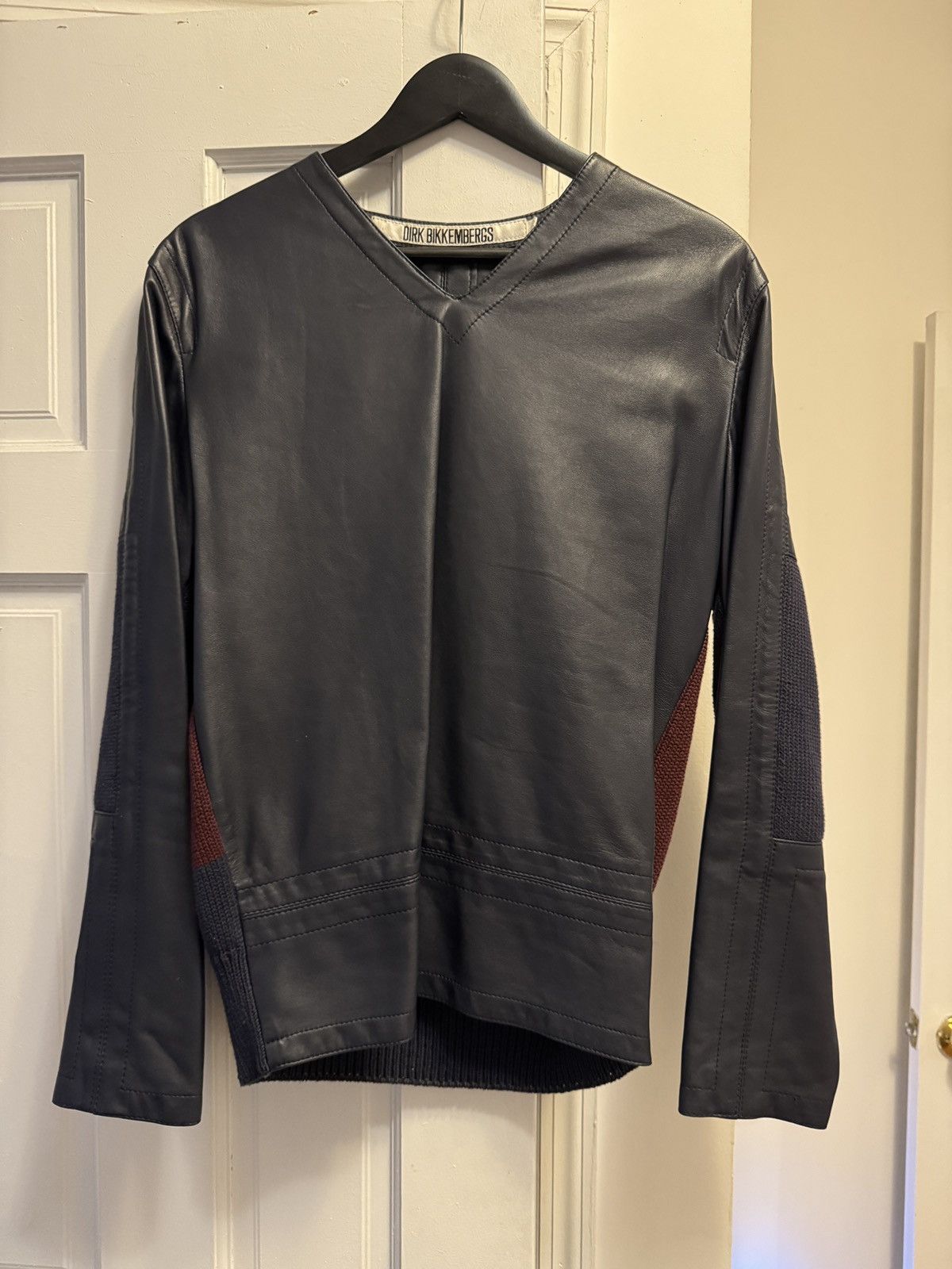 Calf leather knit v nk combo sweater