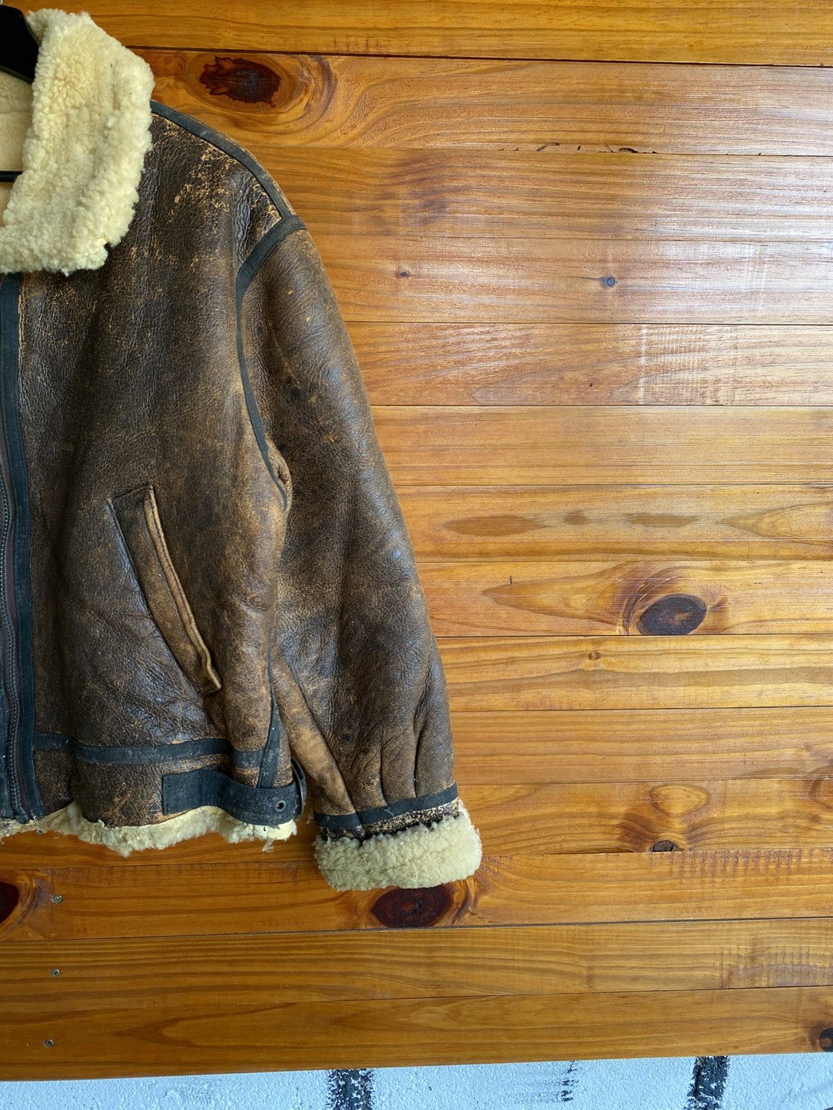 Vintage STRATH CONAR B-3 Shearling Leather Flight Jacket Distressed Size US M / EU 48-50 / 2 - 7 Thumbnail