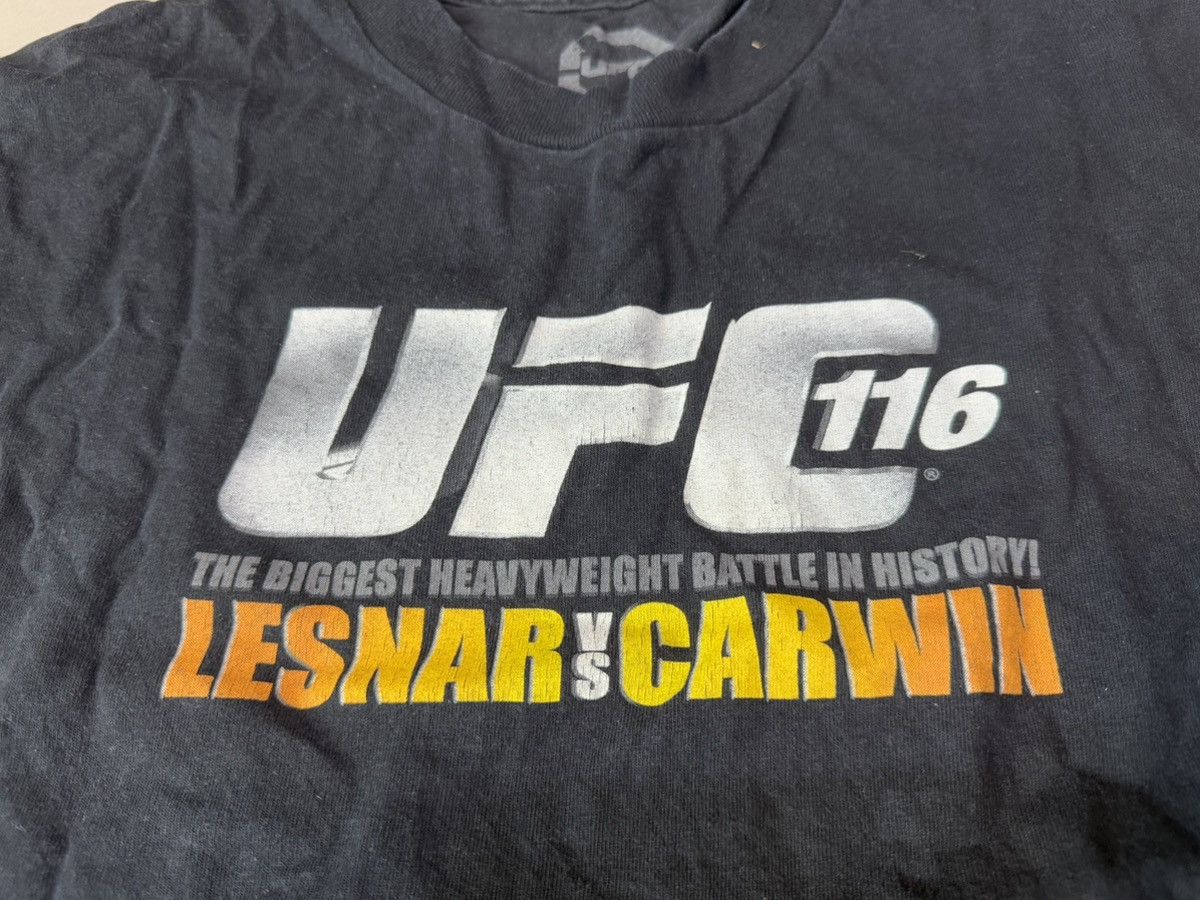 Vintage Vintage 00s UFC 116 Lesnar vs Carwin T Shirt MMA Size US XL / EU 56 / 4 - 4 Thumbnail
