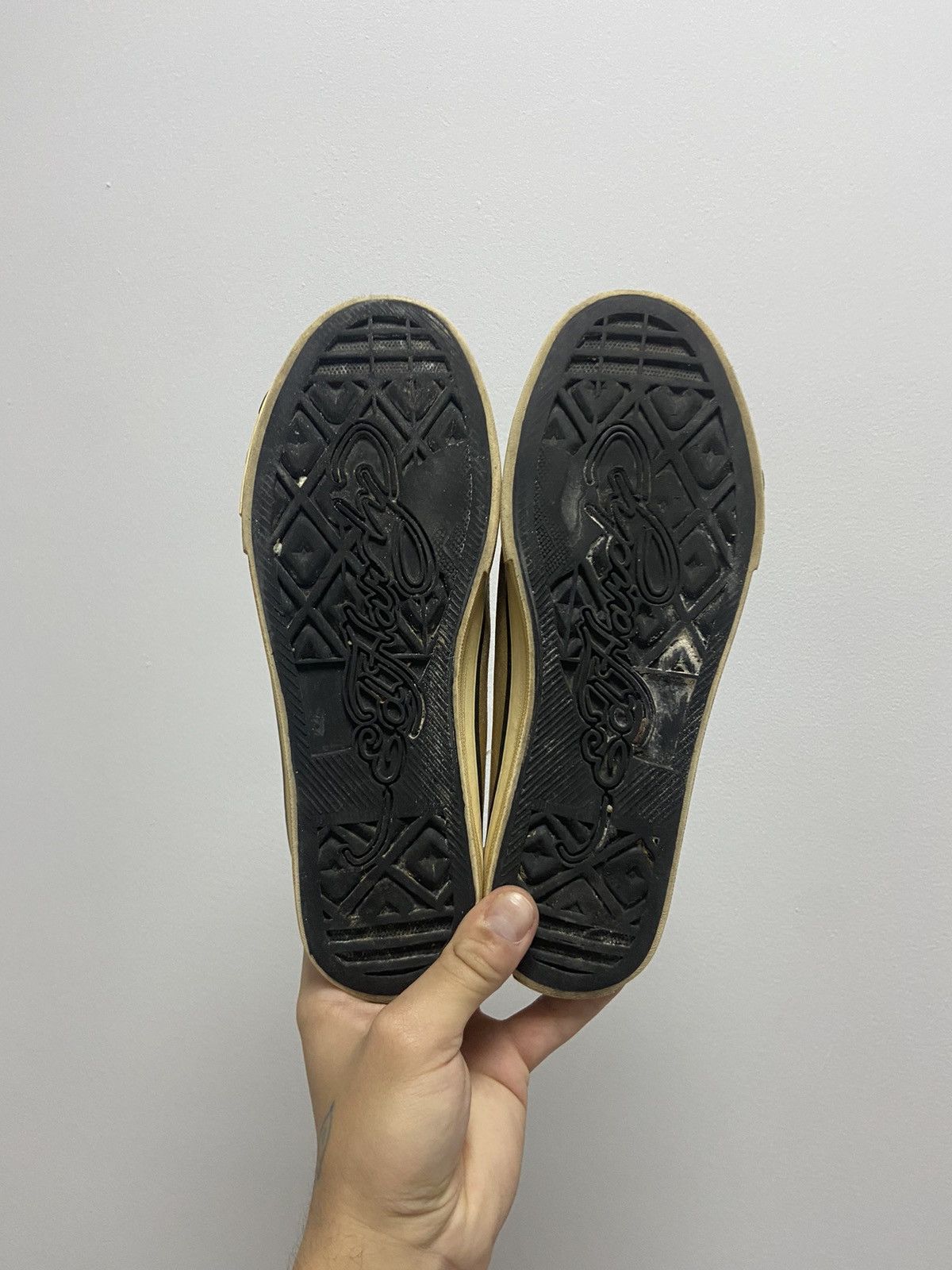 Christian Audigier × Ed Hardy × Vintage Ed Hardy Skull vintage shoes Low Top Sneakers Gold Size US 7 / EU 40 - 7 Thumbnail
