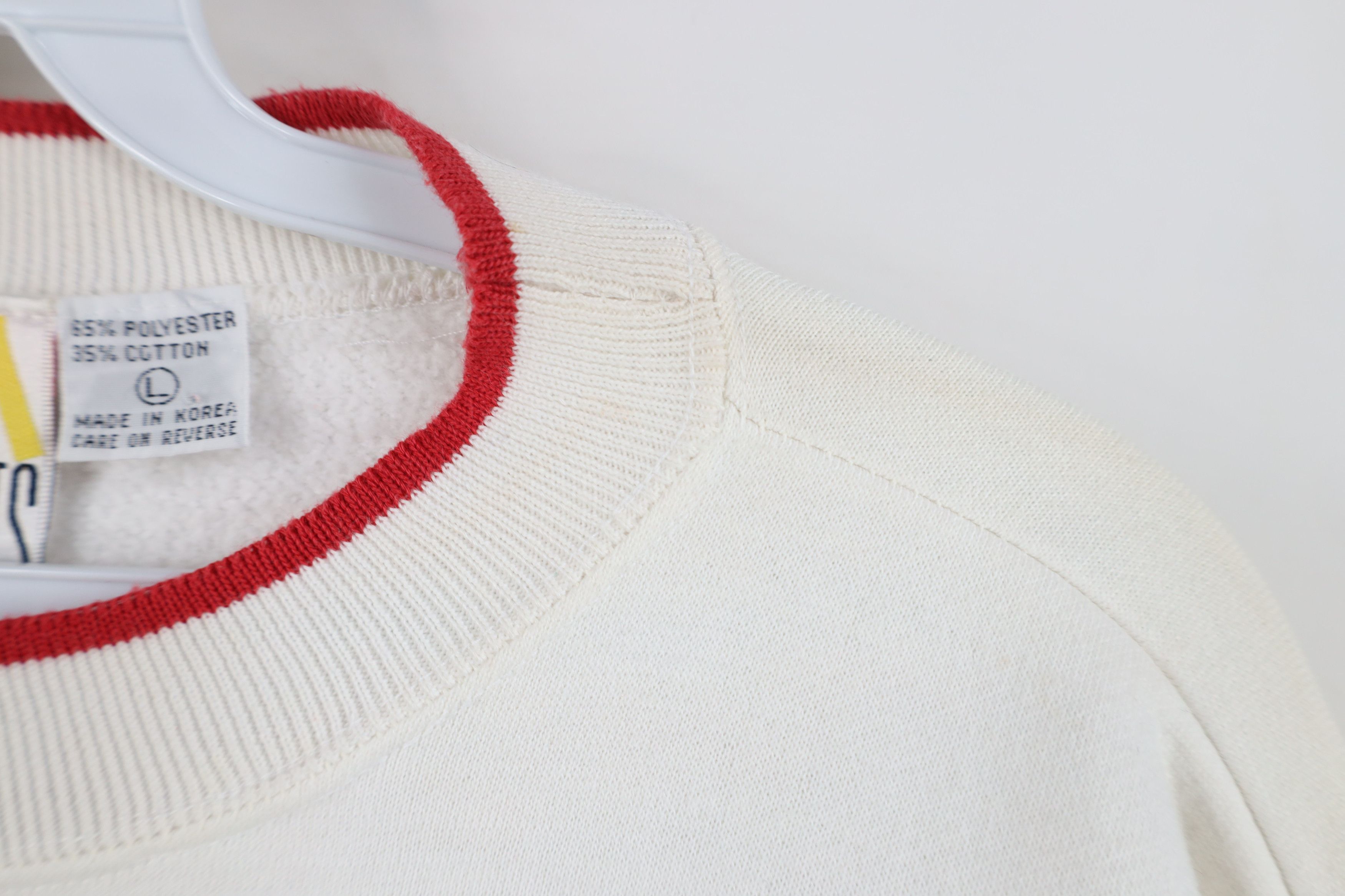 Vintage Vintage 90s Streetwear Christmas Bear Sweatshirt White Size L / US 10 / IT 46 - 9 Thumbnail