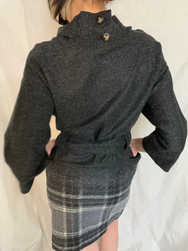Vivienne Westwood Vivienne Westwood A high collar, drop shoulder dress Size XS / US 0-2 / IT 36-38 - 3 Thumbnail