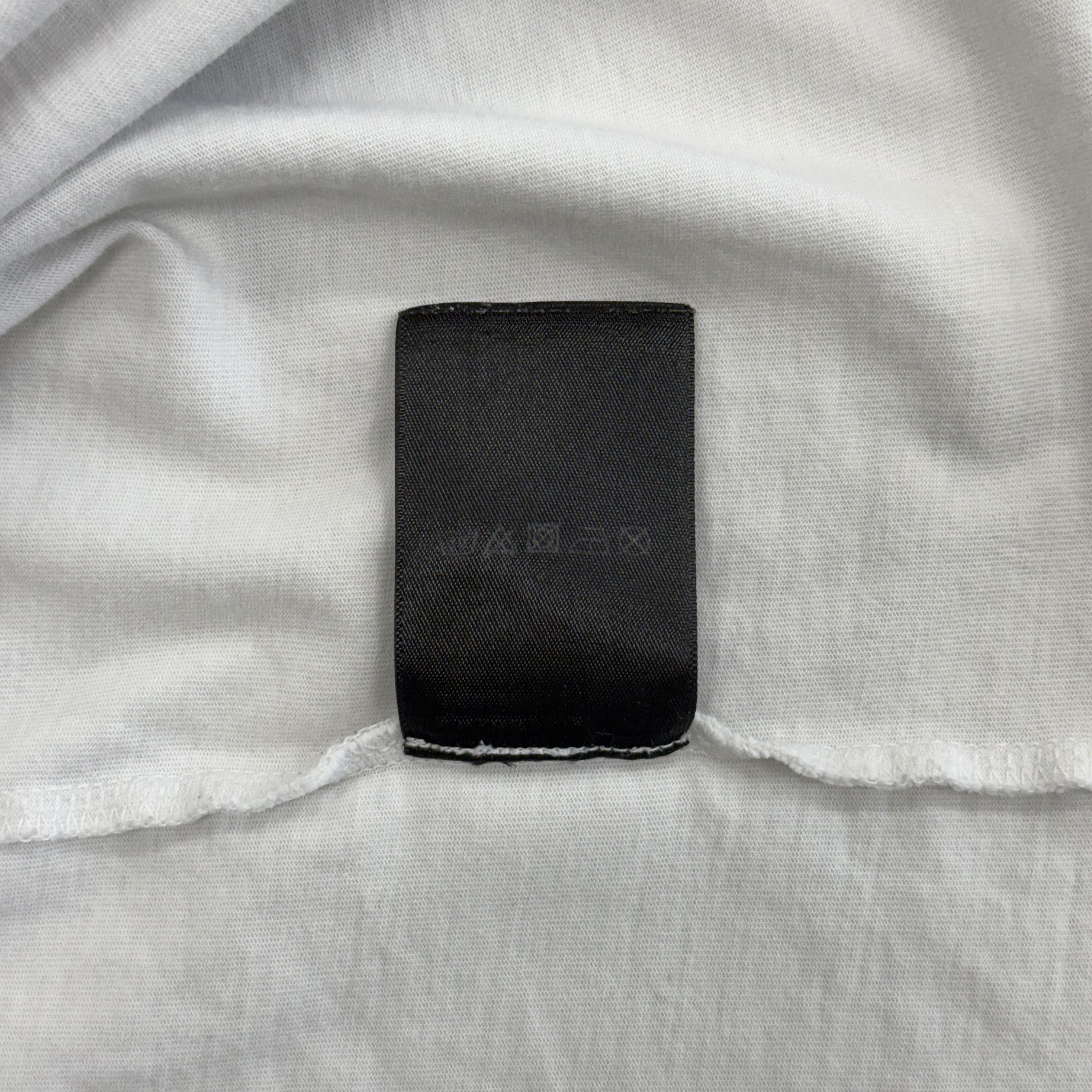 Vetements Vetements Think Globally Logo T-Shirt White XL Size US XL / EU 56 / 4 - 5 Thumbnail