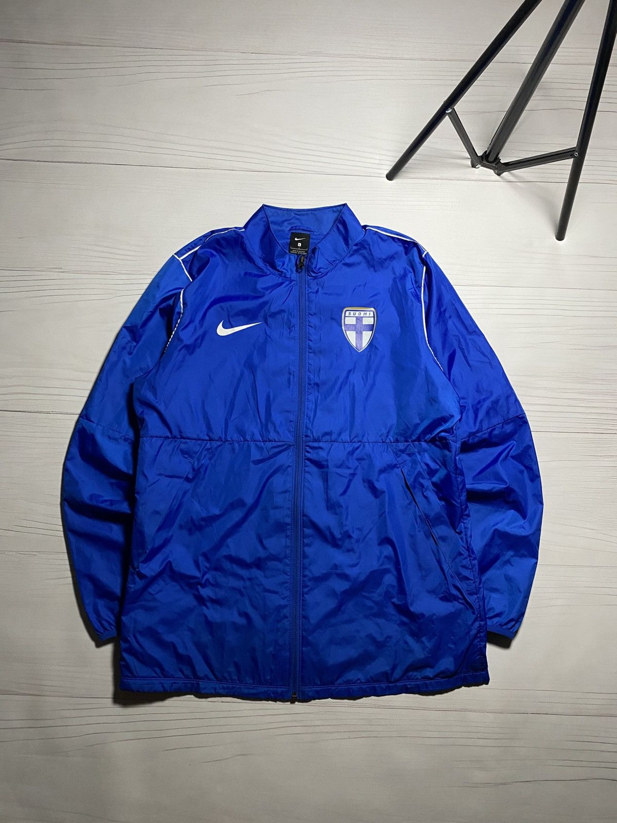 Nike Nike Finland 2020 training soccer football light jacket Size US L / EU 52-54 / 3 - 1 Thumbnail
