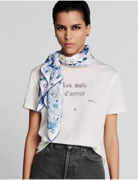 Dior o1w1db11024 Size: OS / Florilegio Square Scarf Size ONE SIZE - 5 Thumbnail