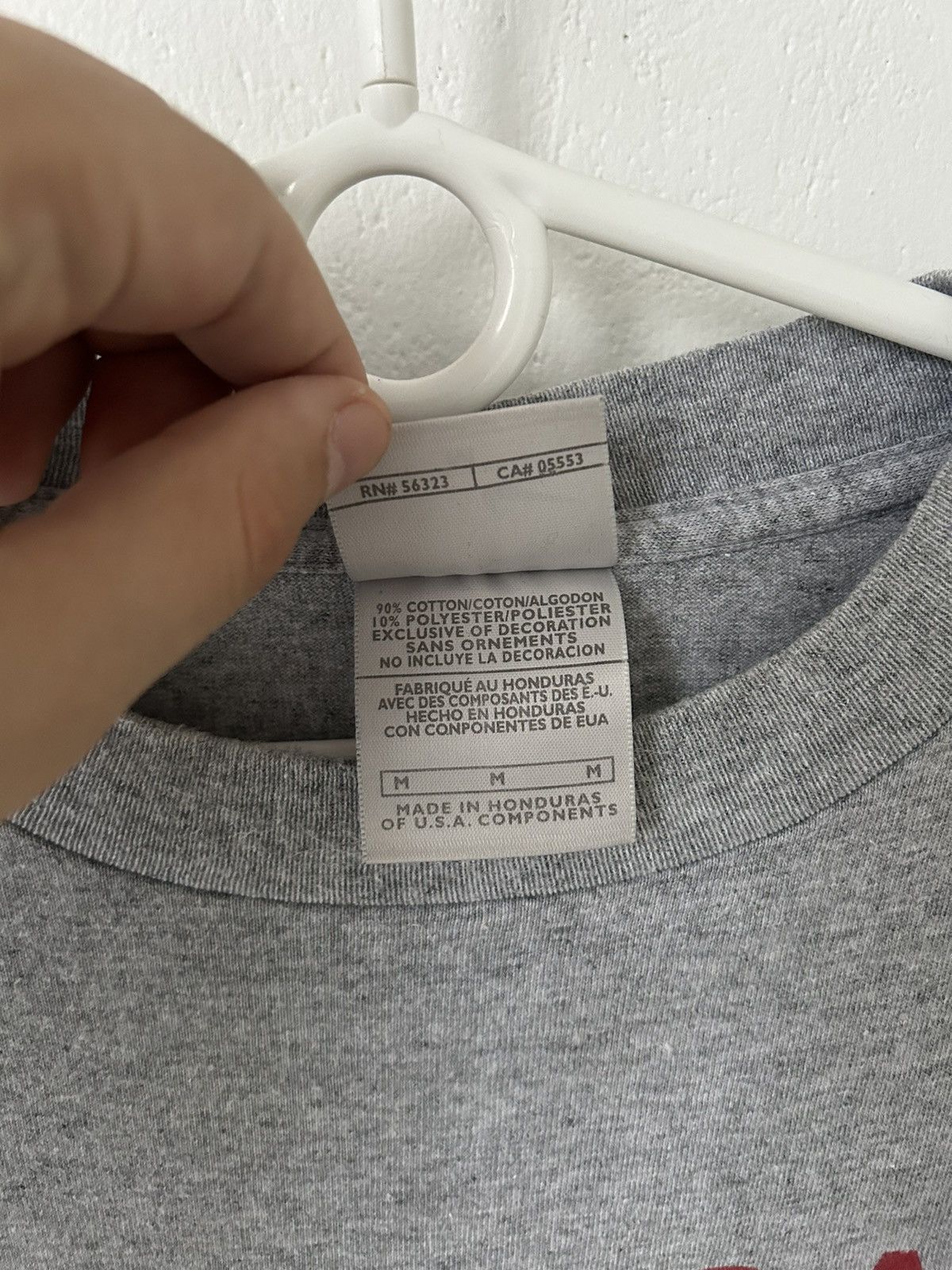 Nike Vintage Nike Las Vegas T-Shirt Gray Red Silver Tag Swoosh Size US M / EU 48-50 / 2 - 6 Thumbnail
