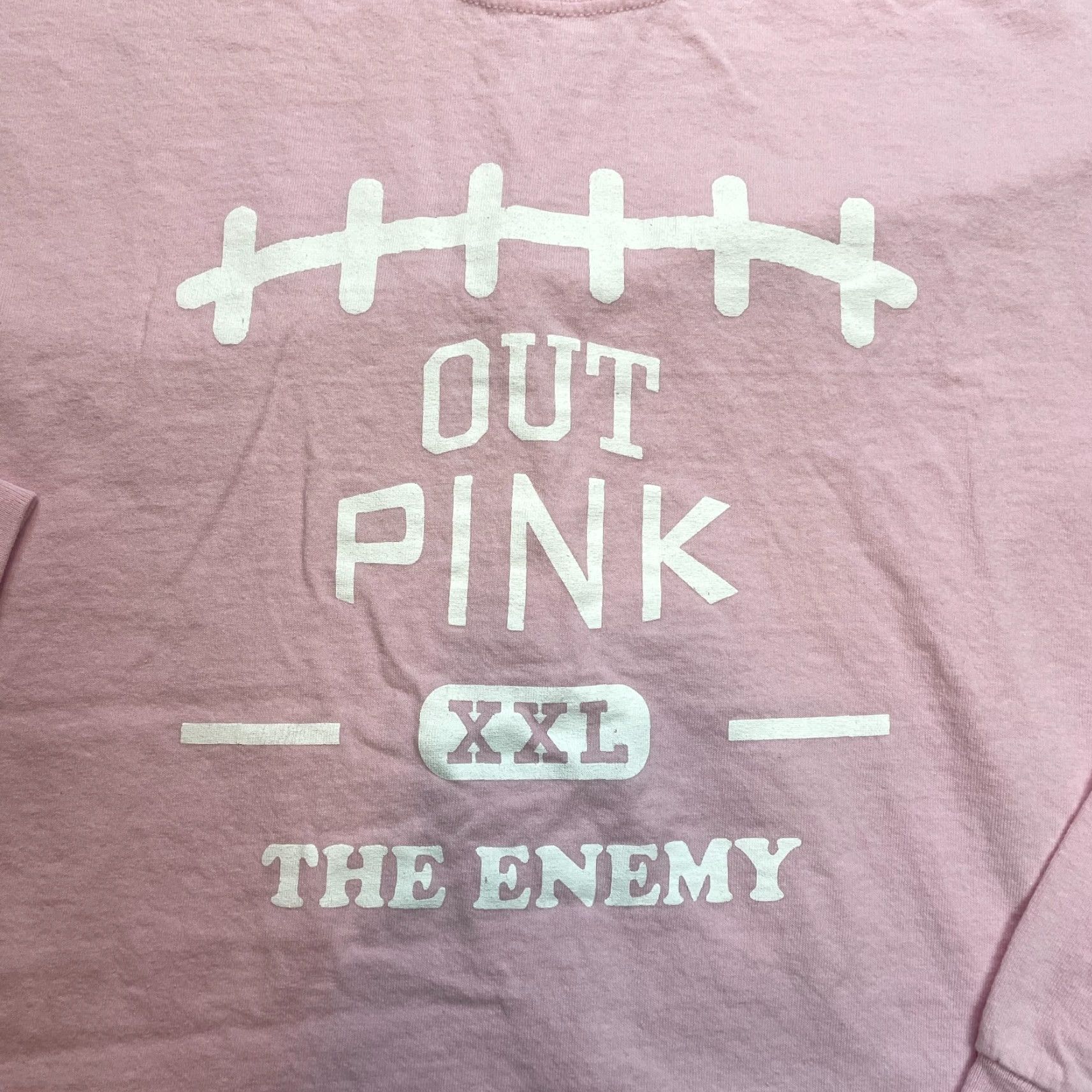 Gildan Gildan Ultra Cotton Shirt Mens Large Out Pink the Enemy Football Seam CB West Skull Size US L / EU 52-54 / 3 - 2 Thumbnail