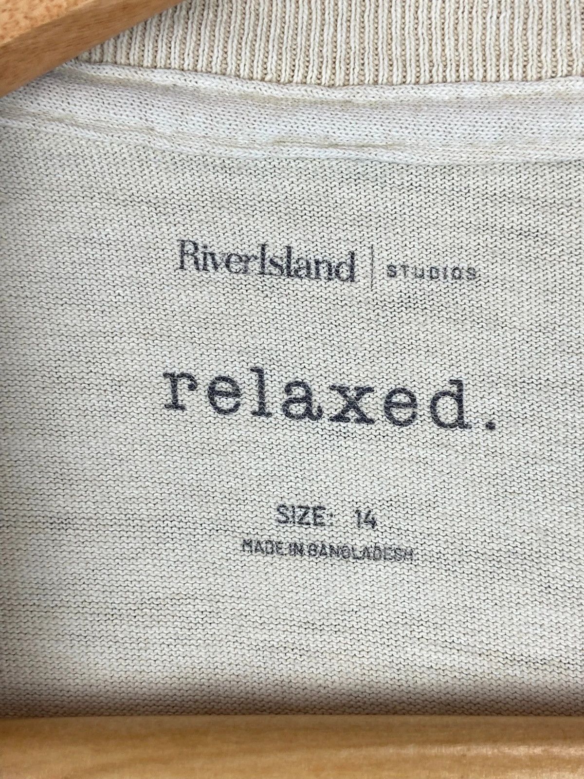 River Island River Island tee vintage Y2K casual retro streetwear XL Size US XL / EU 56 / 4 - 3 Thumbnail