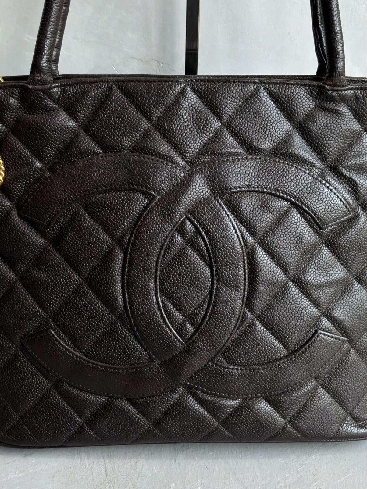 Chanel 2001 - Chanel Quilted Caviar Medallion Bag Size ONE SIZE - 4 Thumbnail