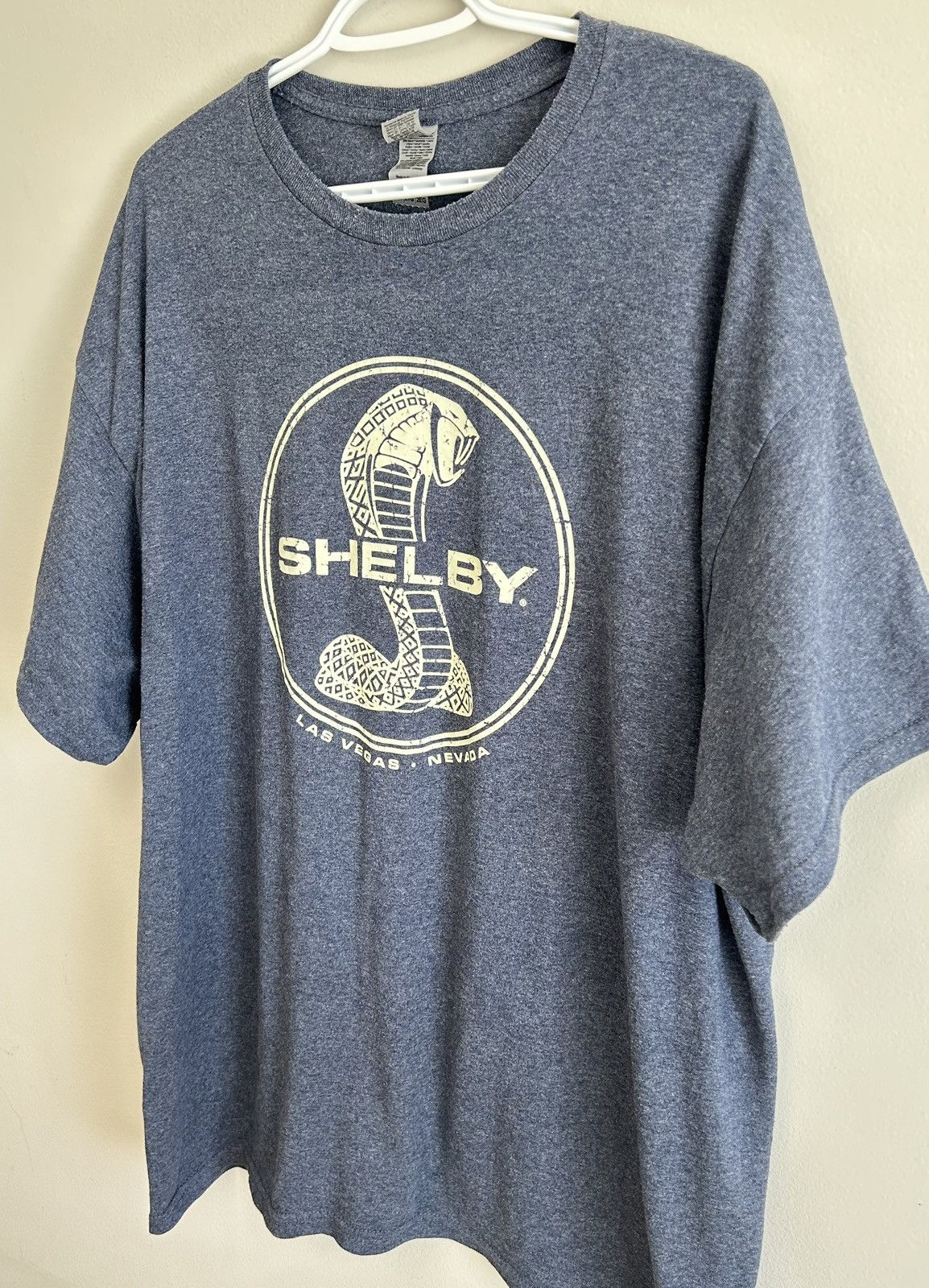 Ford × Vintage Shelby Cobra Las Vegas, Nevada Men’s Blue T-shirt - Size XXL Size US XXL / EU 58 / 5 - 2 Thumbnail
